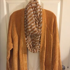 Women’s Loft Harvest Gold XL Cardigan